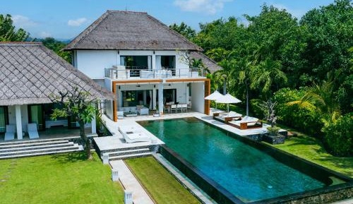 Villa - Beach Front