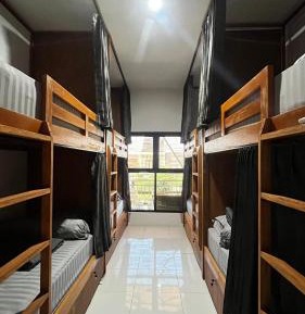 Mixed Dormitory Room