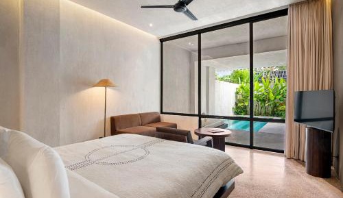 Studio Pool With Garden View with Free One Time Floating Breakfast