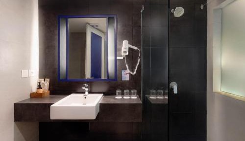 Newly Renovated - Deluxe Room
