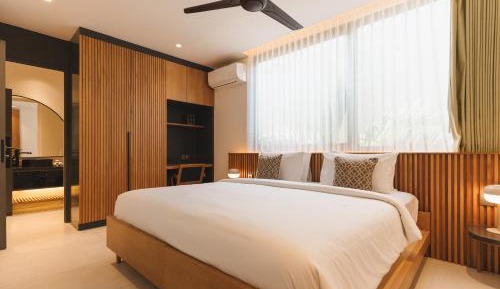 Deluxe Room 3