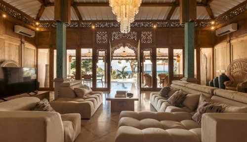 Four-Bedroom Vacation Home