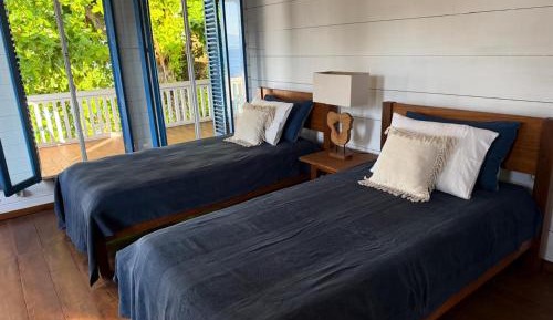 Deluxe Twin Room with Sea View