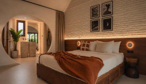 Suite with Private Pool