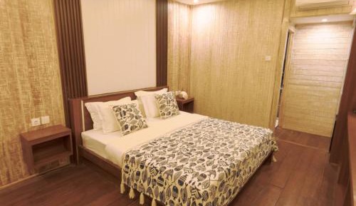 Standard Double Suite