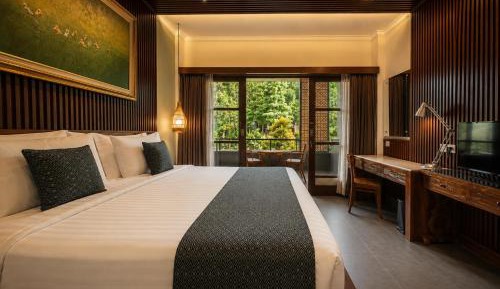 Premier Garden View with Extra Benefit
