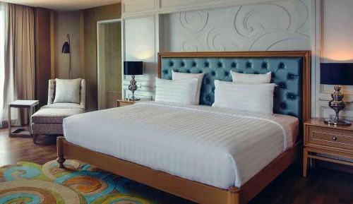 Royal King Suite with Ocean View