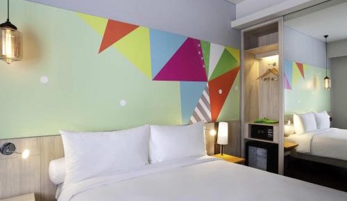 Superior Queen Bedroom