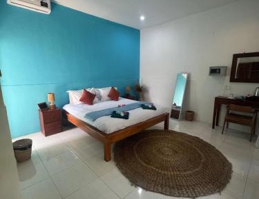 King Room with Pool View