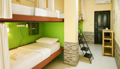 Single Bed in Dormitory Room