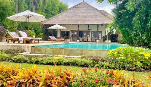 Deluxe Villa