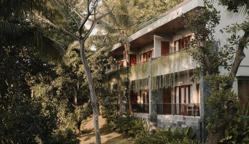 Deluxe Double Room with Balcony and Sea View