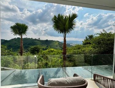 Deluxe Double Room with Hill View