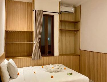 Double Room with Shared Bathroom