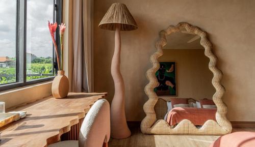 Suite with Pool View