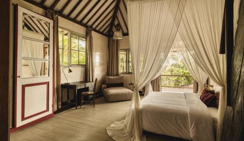 Junior Suite with Garden View