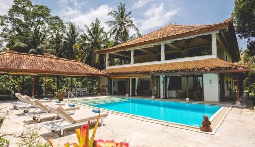 Villa with Private Pool