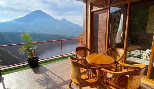 Double Room with Lake View