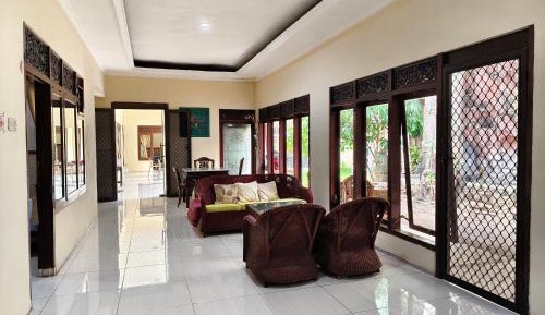 Family Room with Private Bathroom