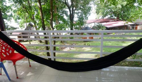 One-Bedroom Bungalow with Sea View