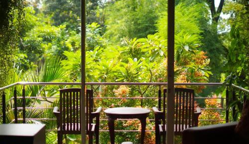 Deluxe Double or Twin Room with Balcony