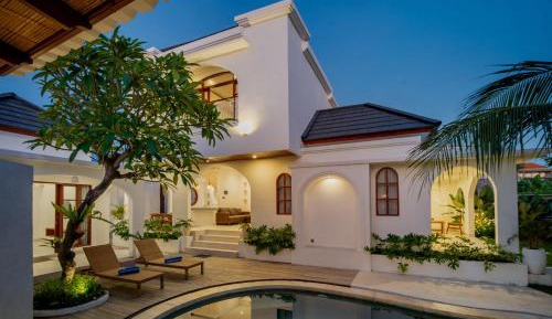 Villa with Private Pool