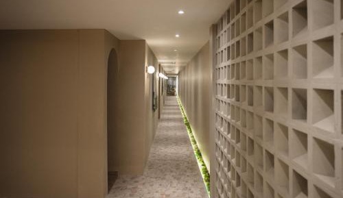 Deluxe Twin Room - Pool View
