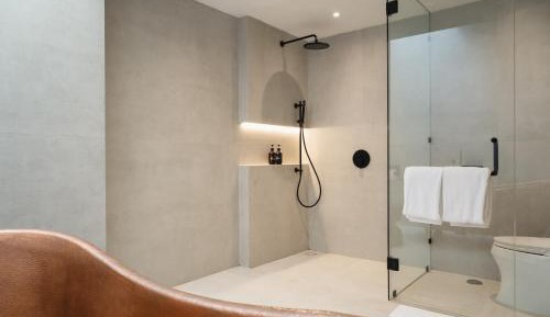 Family Suite - Pool Side