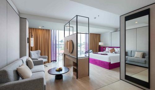 Deluxe Suite