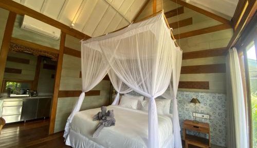 Ethnic One-Bedroom Suite with Shared Pool