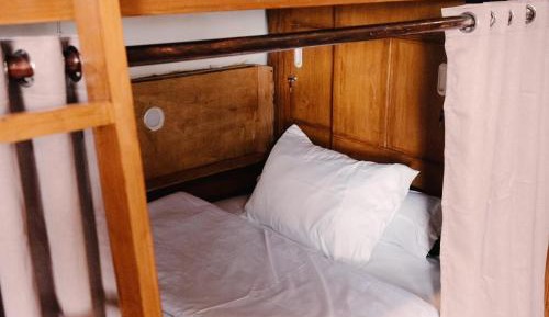 Bed in 6-Bed Mixed Dormitory Room