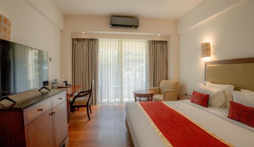 Deluxe Pool View Room with Free Airport Transfer