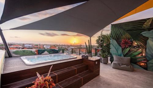 Penthouse Apartment