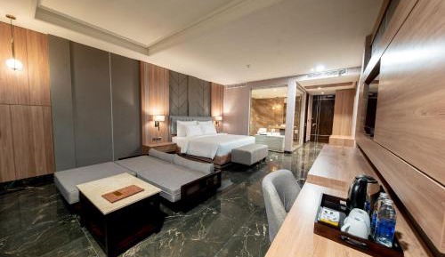 Presidential Suite