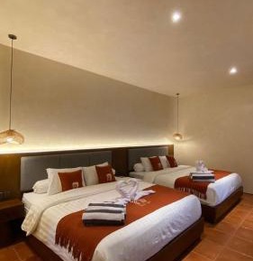 Deluxe Family Suite