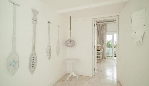 White Dream Suite 