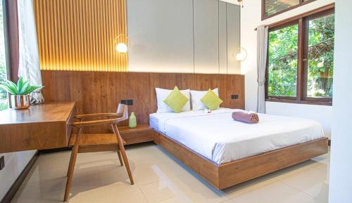 Double Room with Private Bathroom