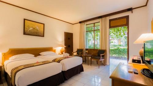 Superior Twin Room with Garden View