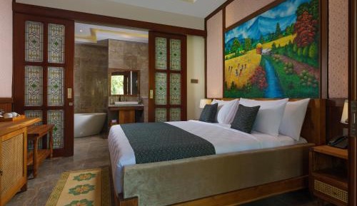 Artini Room with Extra Benefit