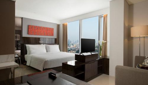 Premiere King Room