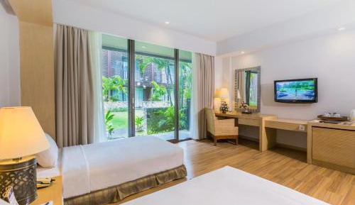 Deluxe Double or Twin Room