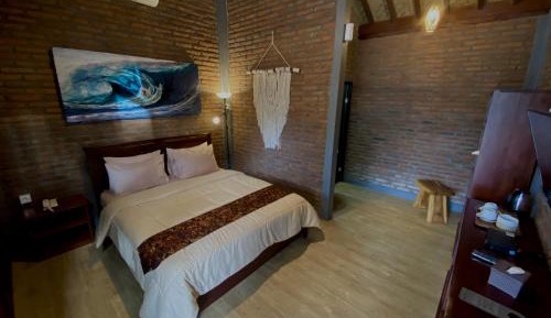 Deluxe Double or Twin Room with Mountain View
