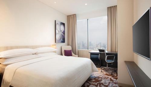 King Room with City View