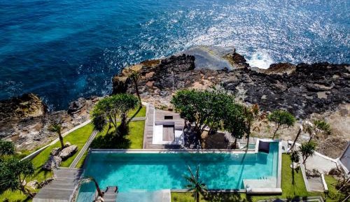 Villa with Sea View