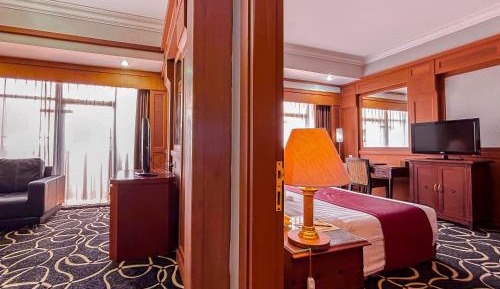 Executive Suite