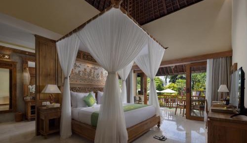 Luxury Suite Room with  Daily Afternoon Tea