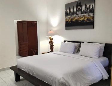Superior Double Room - Ground Floor