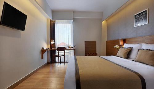 Superior King Room