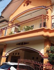 Family Room with Balcony