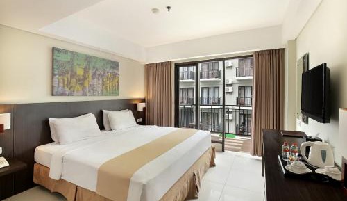 Double Room with Pool View